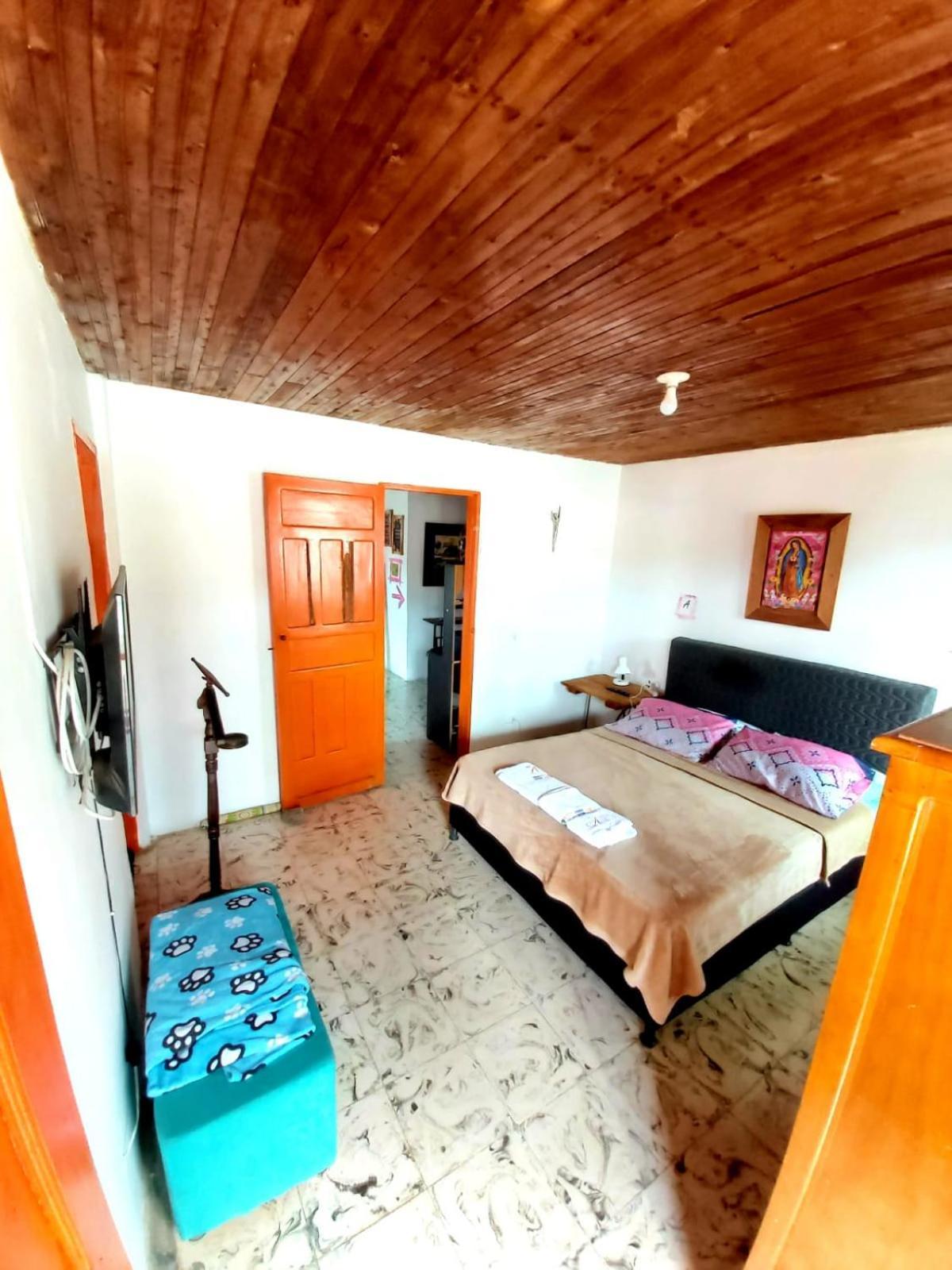 Хостел Casa De La Abuela Хардин Экстерьер фото