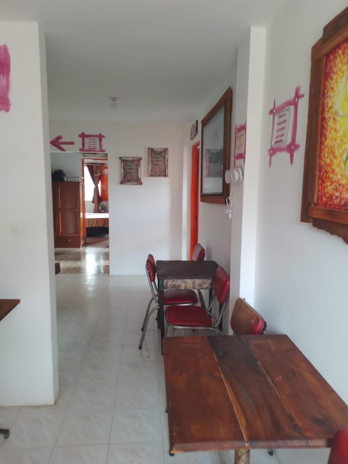Хостел Casa De La Abuela Хардин Экстерьер фото
